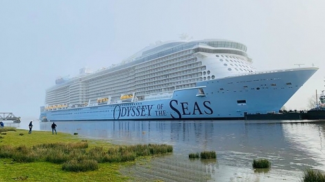 Ombord på kryrssningsfartyget Odyssey of the Seas finns endast anställda till Royal Caribbean. ARKIVBILD