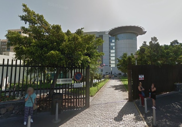 Tenerife upptar 71 procent av alla inlagda Covid-patienter på öarna. Foto: Google Maps