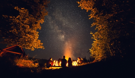 Vi får se om drömmen om skollägret går i kras. Pandemin är inte över än och det gäller att vara beredd på ändrade planer och kunna förvandla besvikelse till en plan B.