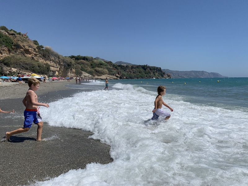 Året som gått var knappast fyllt av resor och nya äventyr, men en minisemester till Nerja blev plåster på såren och ett minne för livet.