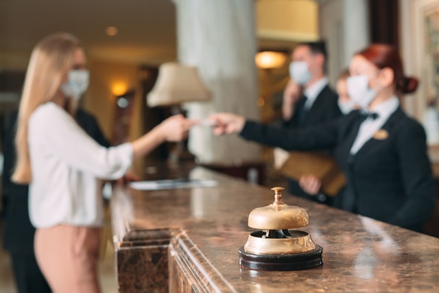 Hela 63 procent av de övernattande på hotell i juli var inhemska turister.