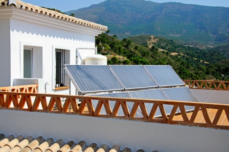 Efter en fördubbling av antalet hemproducenter av energi i Andalusien det senaste året väntas ännu fler bruka offentligt stöd för att installera egna anläggningar.