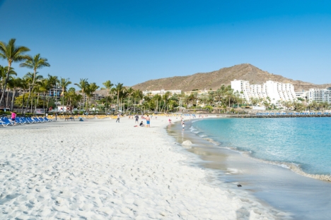 Stranden Anfi del Mar, på södra Gran Canaria. ARKIVBILD