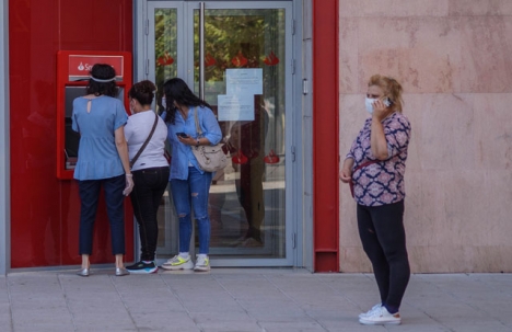 I Tarragonaprovinsen har mer än hälften av bankkontoren stängts på bara fem år.