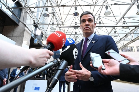 Efter flera veckors diplomatiskt arbete och två dagars hårda förhandlingar vid EU-toppmötet har Spaniens regeringschef Pedro Sánchez fått gehör för sina krav om energiundantag.