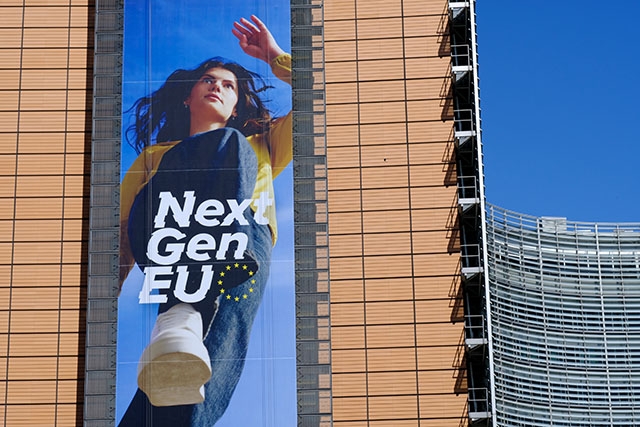 De hittills bekräftade investeringarna för 2021 och 2022 motsvarar endast 23 procent av den totala hjälpen som Spanien ska erhålla från EU-fonden Next Generation