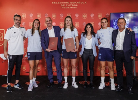 Avtalet med spanska fotbollsförbundet gäller inledningsvis i fem år. Foto: RFEF