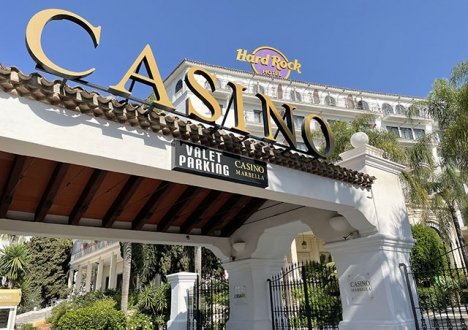 Hotellanläggningen fortsätter att inrymma Casino Marbella.