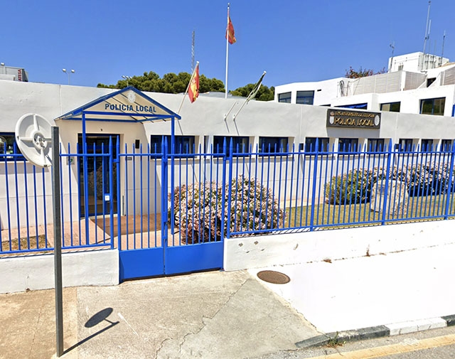 De dömda lokalpoliserna i Estepona har uteslutits ur kåren på livstid. Foto: Google Maps