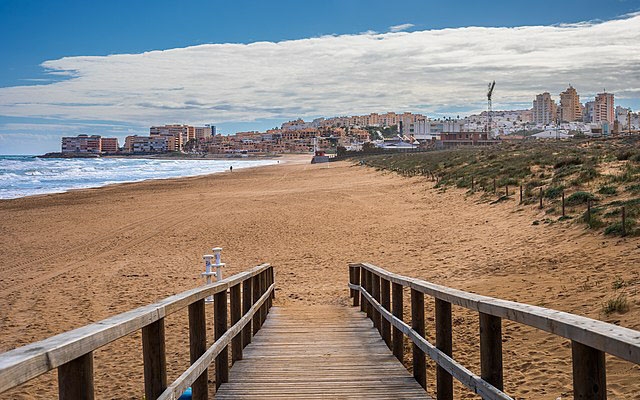 Stranden vid Torrelamata. (Arkivbild)