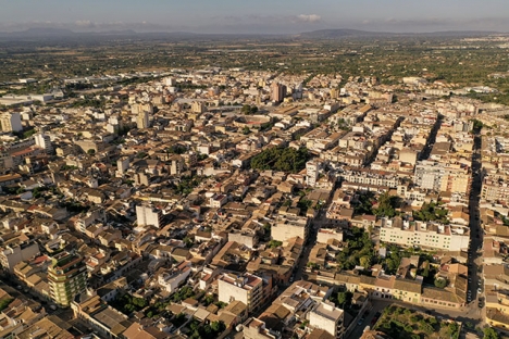 Det stora intresset för rustika bostäder på Mallorca i vinter skylls att många nordeuropéer vill slippa frysa i vinter, till begränsad kostnad. Bilden är från Inca.