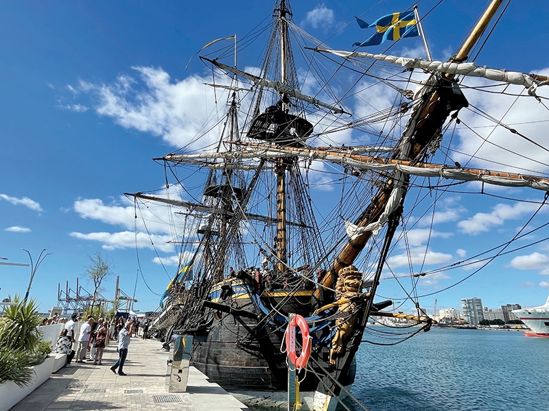 I nästan en vecka låg Götheborg i Málagas hamn, vid Muelle Uno, där allmänheten kunde köpa biljett för att komma ombord. Det var fartygets första besök i en Medelhavshamn.