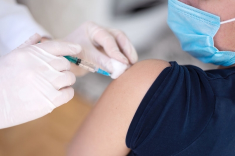 Även bland de som vaccinerar sig för säsongsinfluensan uppges mellan tio och femton procent tacka nej till en fjärde dos av covidpreparatet.
