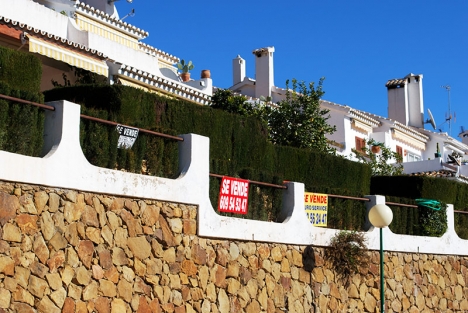 Även om bostadsförsäljningen mattats av under andra halvan av förra året såldes i november mer än 55.000 hus i Spanien.