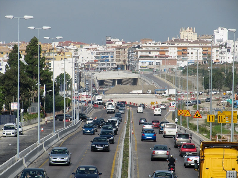 Tunnelgenomfarten vid San Pedro Alcántara löste trafikproblemet enbart tillfälligt.