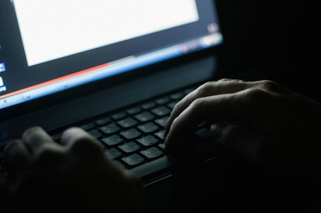 Den gripne i Barcelona ska ha sökt information på ”The Dark Web” om hur man utför terroristattentat.