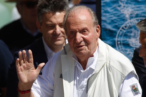 Juan Carlos ser inte ut att flytta tillbaka till Spanien.