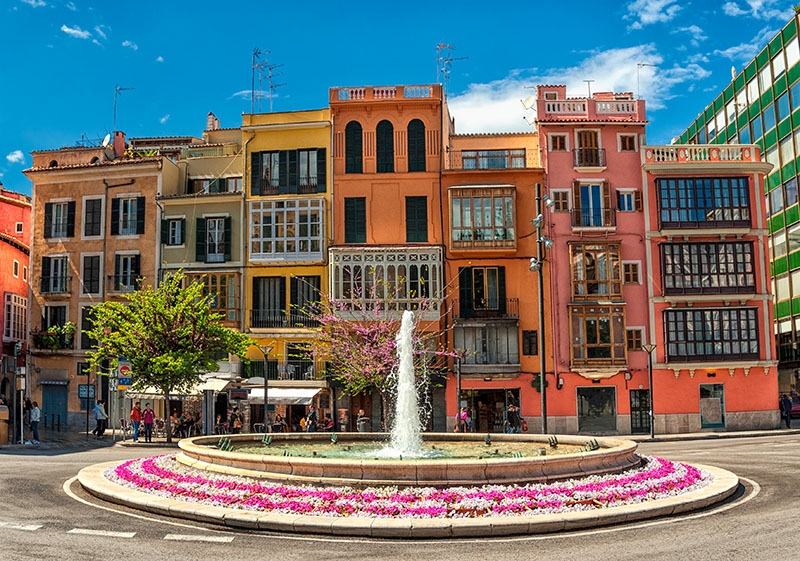Kommunledningen i Palma stad får behålla förbudet av turistlägenheter i allmänna bostadshus.