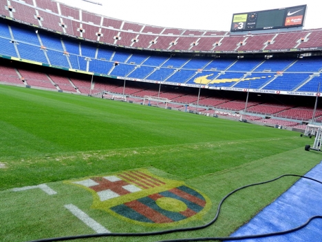 Skandalen som skakar F.C. Barcelona förefaller vara toppen på ett isberg.