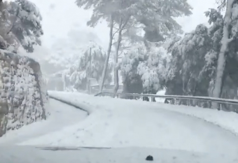 Snöovädret på Mallorca är bland det ymnigaste som någonsin registrerats. Foto: Guardia Civil