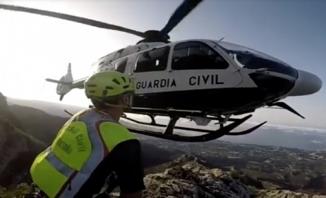 Tidigt på påskdagen undsattes en 30-årig svensk vid Marbellaberget La Concha. Foto: Guardia Civil