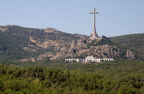 Omvandlingen av mausoleet, som numera går under namnet Valle de Cuelgamuros, påverkas av nyvalet och flera planerade åtgärder riskerar utebli.