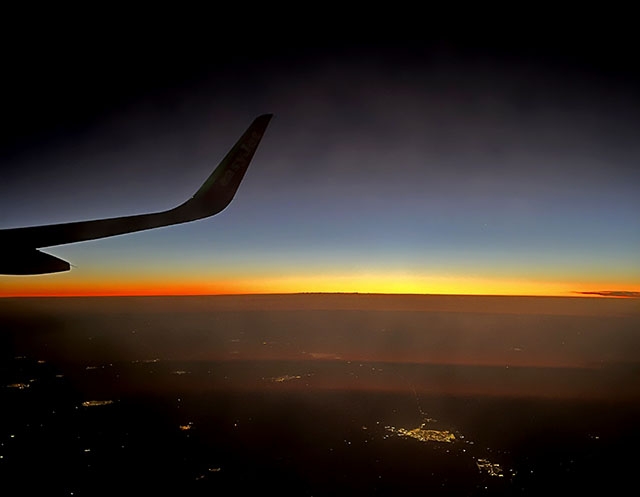En oväntad resa tillbaka till Sverige får skribenten att reflektera över sitt beslut att flytta till Spanien.