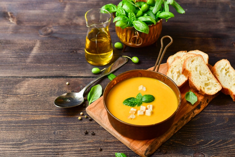 Pumpasoppa, sopa de calabaza, är en av höstens bästa vardagslyx.
