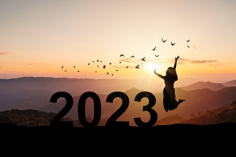 Det finns mycket att vara rädd för, men största hotet mot mänskligheten är uppgivenhet. Så låt oss tro på framtiden och ett 2023 där vi kämpar för en bättre värld.