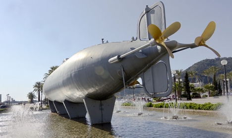 Isaac Perals revolutionerande ubåt från 1885 står utställd i Cartagena (Murcia).