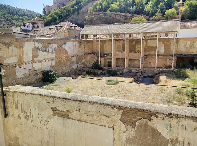 Renoveringen av Maristán de Granada har återupptagits efter pandemin. Det uppges ha varit det första mentalsjukhuset i hela Europa.