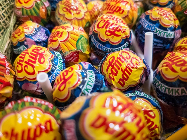 Chupa Chups är lika genialisk som god och har en logotyp som togs fram av självaste Salvador Dalí.