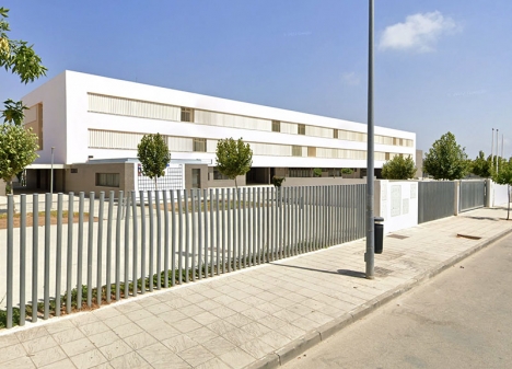 Dramat inträffade på gymnasieskolan Elena García Armada, i Jerez de la Frontera. Foto: Google Maps