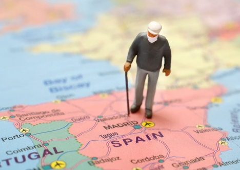 Den åldrande spanska befolkningen gör att det enligt regeringen är nödvändigt att underlätta arbetskraftsinvandringen.