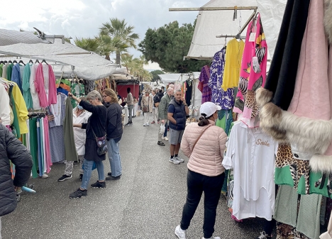 Arkivbild från lördagsmarknaden i Puerto Banús.