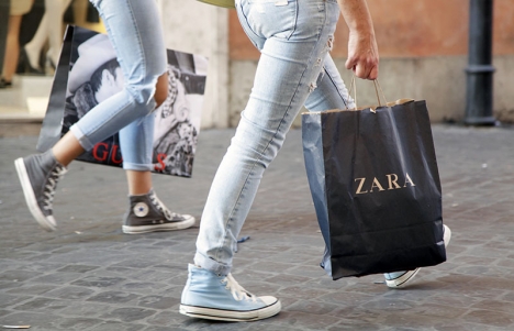 Zara lanserar en ny plattform för andrahandsförsäljning och reparation av kläder, i linje med sitt engagemang för hållbarhet och miljö.