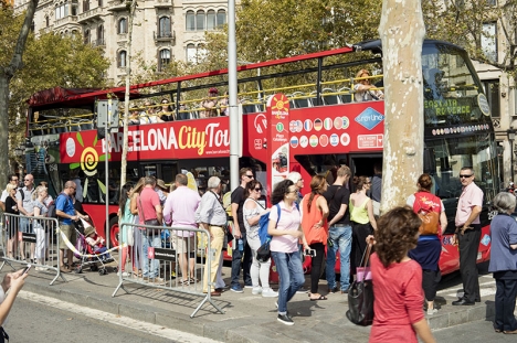 Turistbranschen stod för 80 procent av de nya jobben i Spanien förra året.