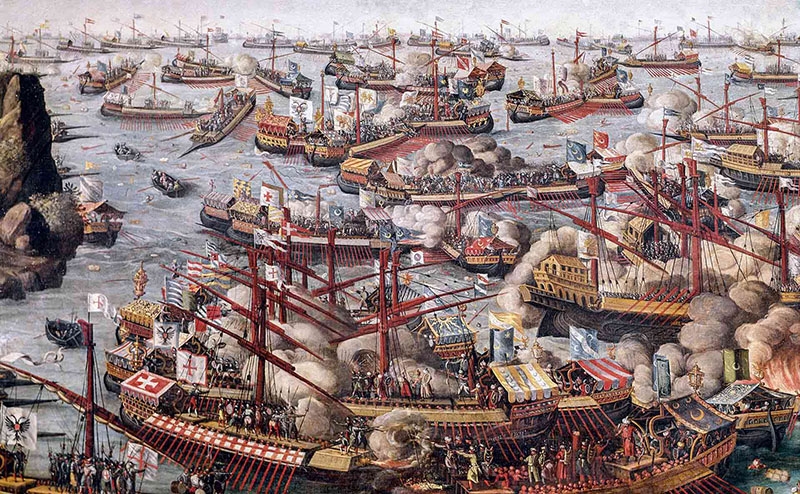 Slaget vid Lepanto 1751 skördade omkring 50.000 människoliv. Miguel de Cervantes sårades, men överlevde för att senare kunna skriva ”Don Quijote”.