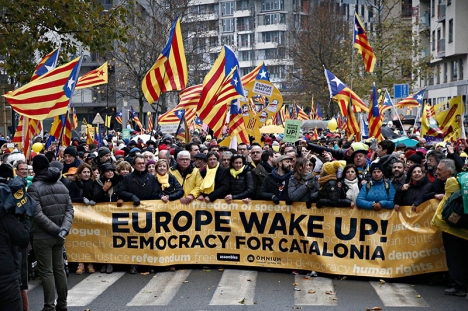 Amnestin syftar till att nollställa självständighetsprocessen i Katalonien, så att ingen straffas men heller inga av separatisternas ursprungliga anspråk tillgodoses.