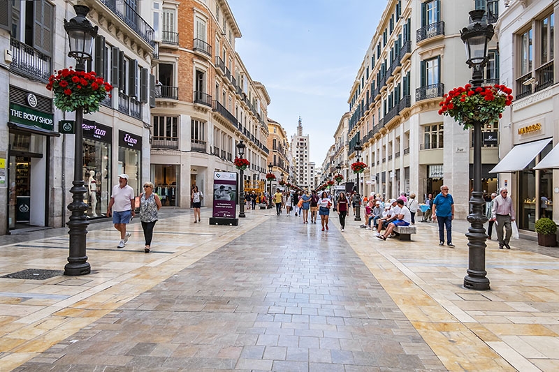 Företagets kontor på Calle Larios i Málaga blir bolagets näst största, efter huvudkontoret i Stockholm.