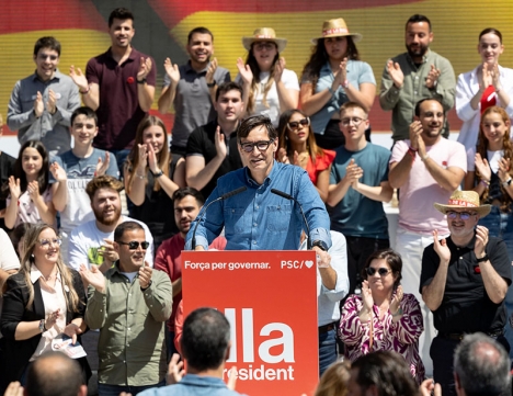 Det troligaste är att socialisten Salvador Illa tillåts styra i minoritet i Katalonien. Foto: PSOE