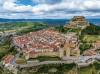 Slottet i Morella skyddas av resterna av en två kilometer lång mur med tio torn, som upprättades på 1300-talet.