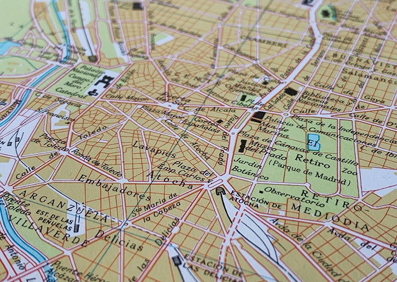 Koncentrationen av turistlägenheter är som störst i stadskärnorna i städer som Madrid, Barcelona, Valencia, Sevilla och Málaga.