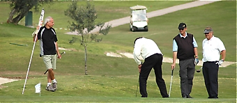 JÄMN KAMP Det blev en spännande tävling på Mijas Golf/Los Olivos 7 februari, där handicap fick skilja flera spelare på prispallen. 