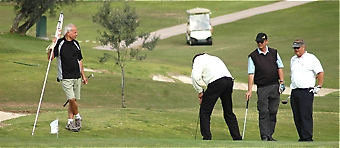 JÄMN KAMP Det blev en spännande tävling på Mijas Golf/Los Olivos 7 februari, där handicap fick skilja flera spelare på prispallen.