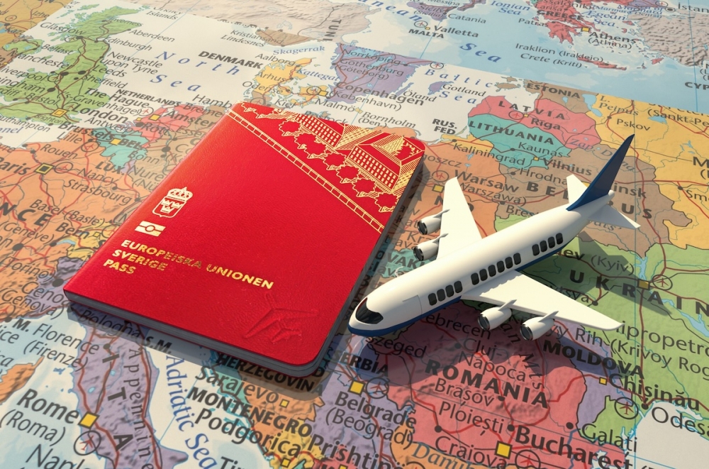 Svenska byråkrater verkar inte lida av någon flygskam.