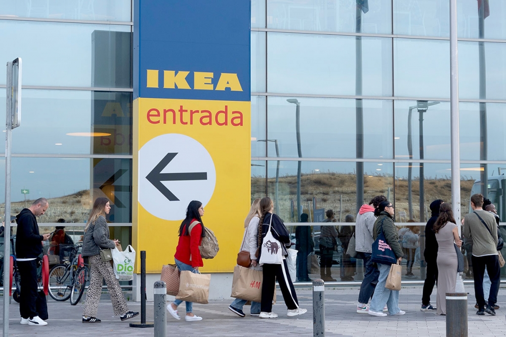 Trots att Ikeas försäljningsvolym i Spanien steg förra året så minskade omsättningen marginellt.