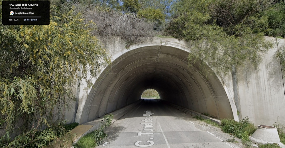 Olyckan skedde i tunneln vid området La Alquería, i Benahavís kommun. Foto: Google Street View.
