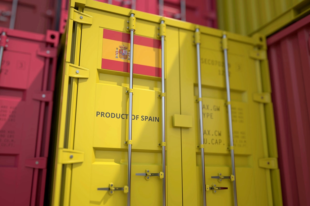 Medan hushållens och det offentliga konsumtionslyftet håller farten uppe, bidrog en fallande export till att bromsa BNP-tillväxten under årets tredje kvartal.