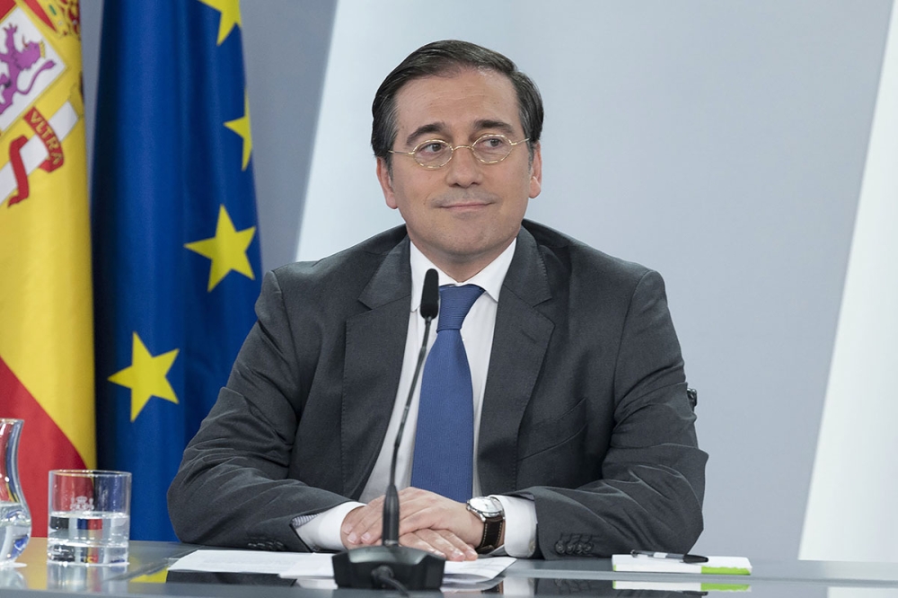 José Manuel Albares kritiseras för sitt erkännande av Spaniens historiska skuld gentemot Mexikos ursprungsfolk.